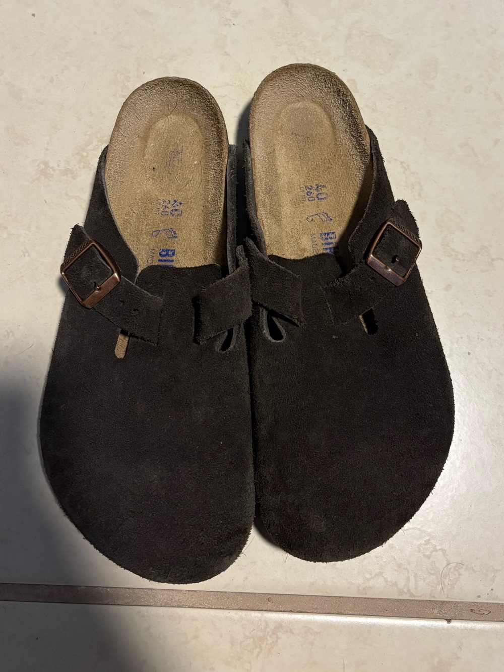 Birkenstock Men's Dark Brown Suede Clog Sandals with Adjustable Buckle